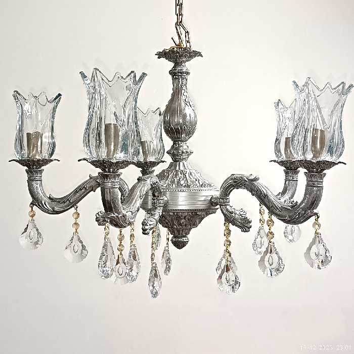 لوستر 5 شاخه مدل آناهیتا رنگ نقره ای 