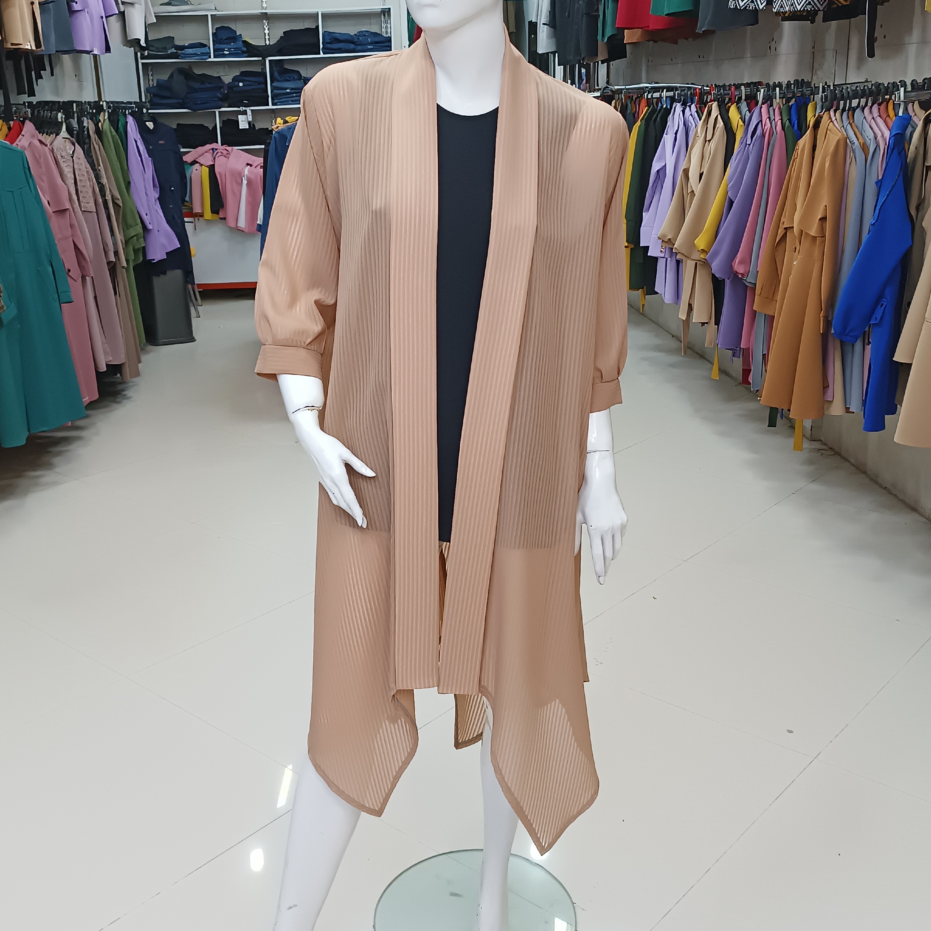 مانتو حریر پایین گوشواره ای