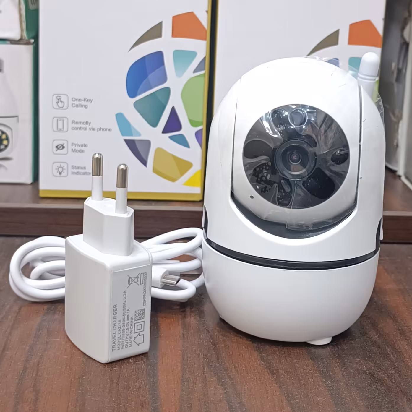 دوربین مداربسته وایفایی بی بی کم