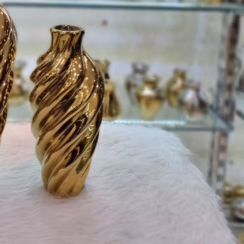 گلدون دیپولون آبکاری طلا یی