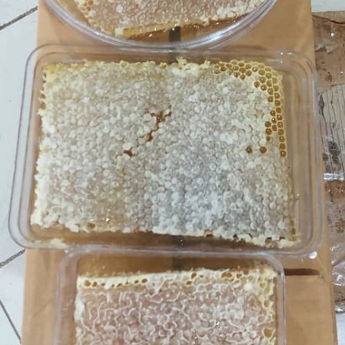 عسل موم دار نیمه طبیعی بسته بندی یک کیلویی
