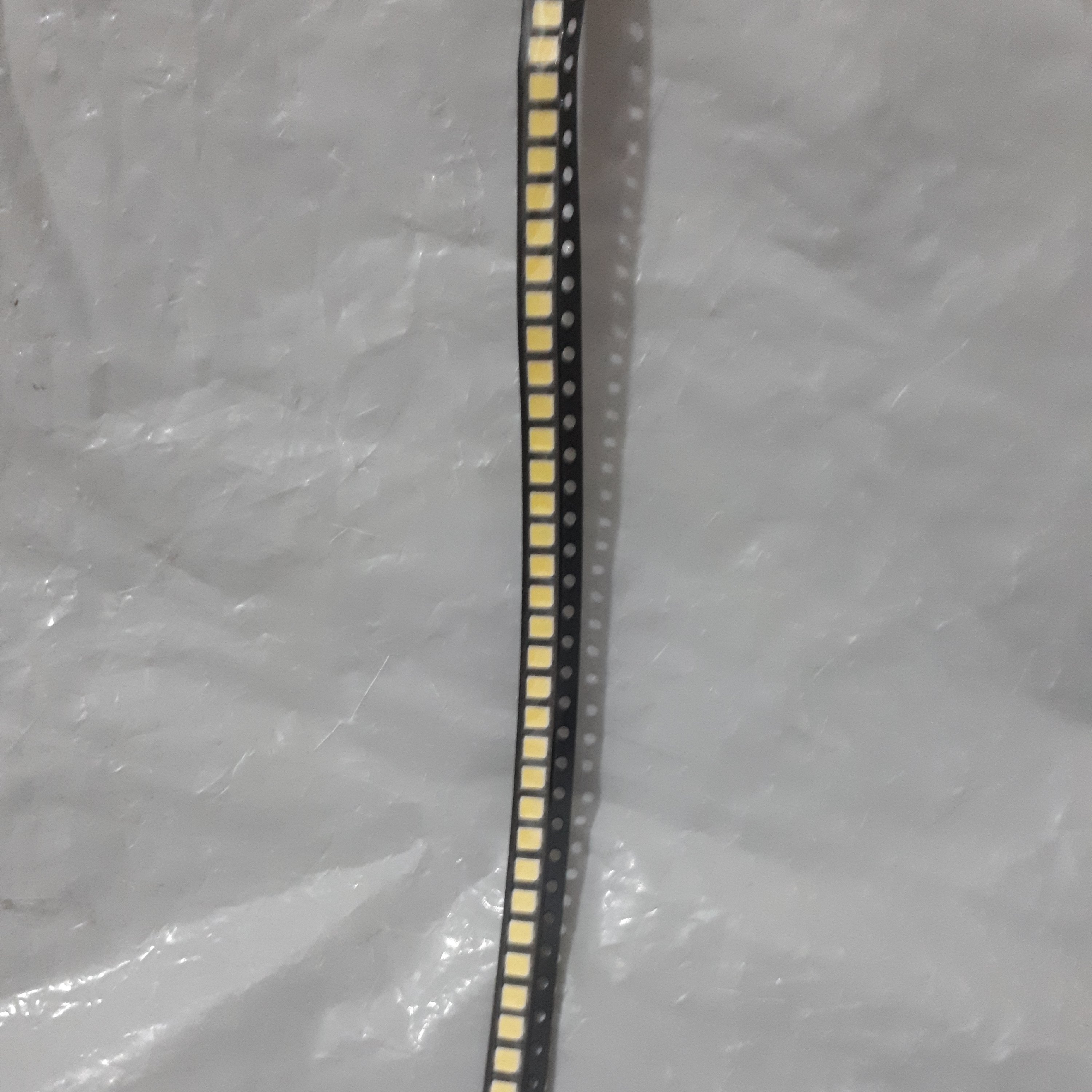 100تا لامپ چیپ LED,ال ای دی،(9 ولت و نیم وات)