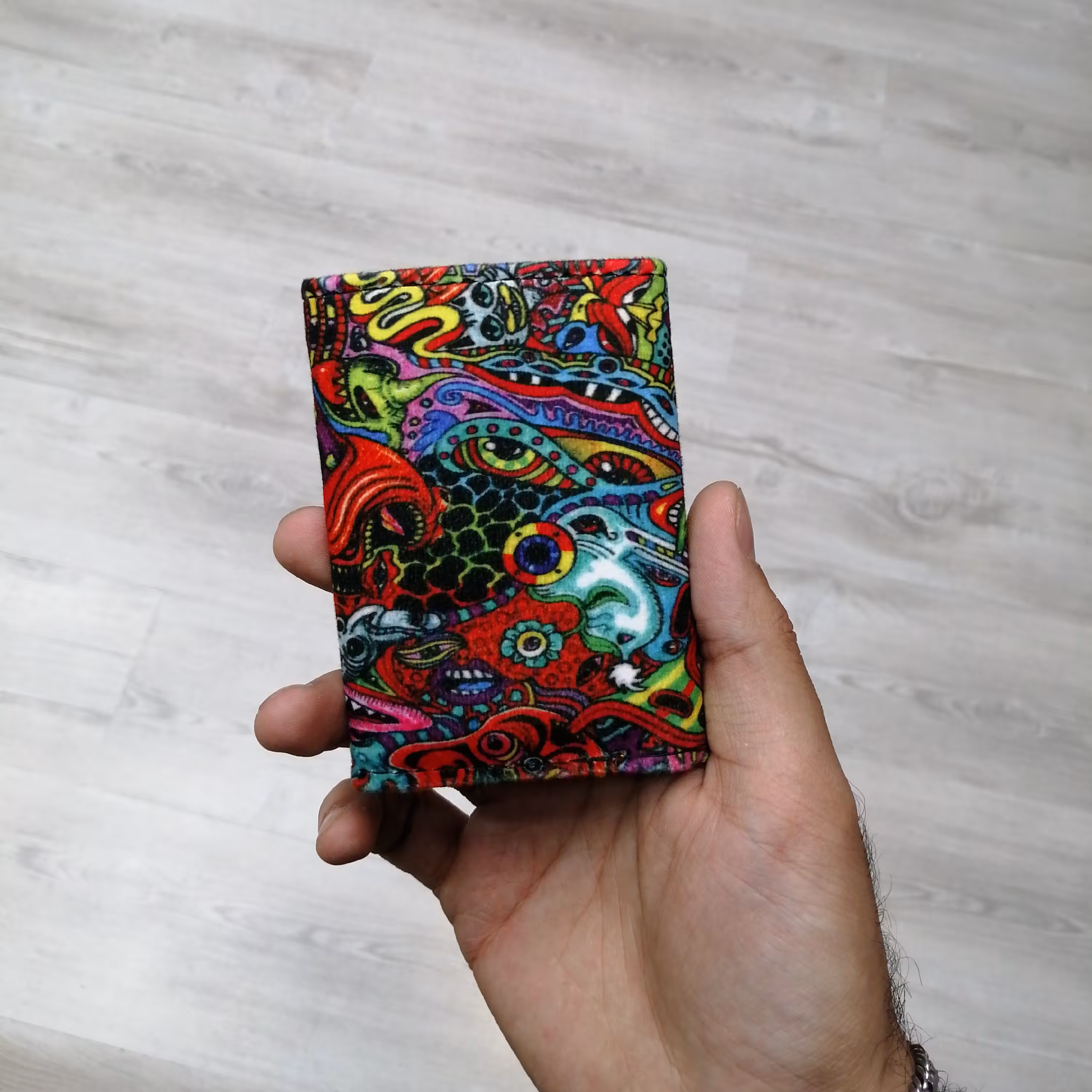 کیف پول مخملی طرحدار 