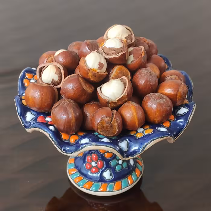 فندق بو داده خوش طعم و تازه نیم کیلویی