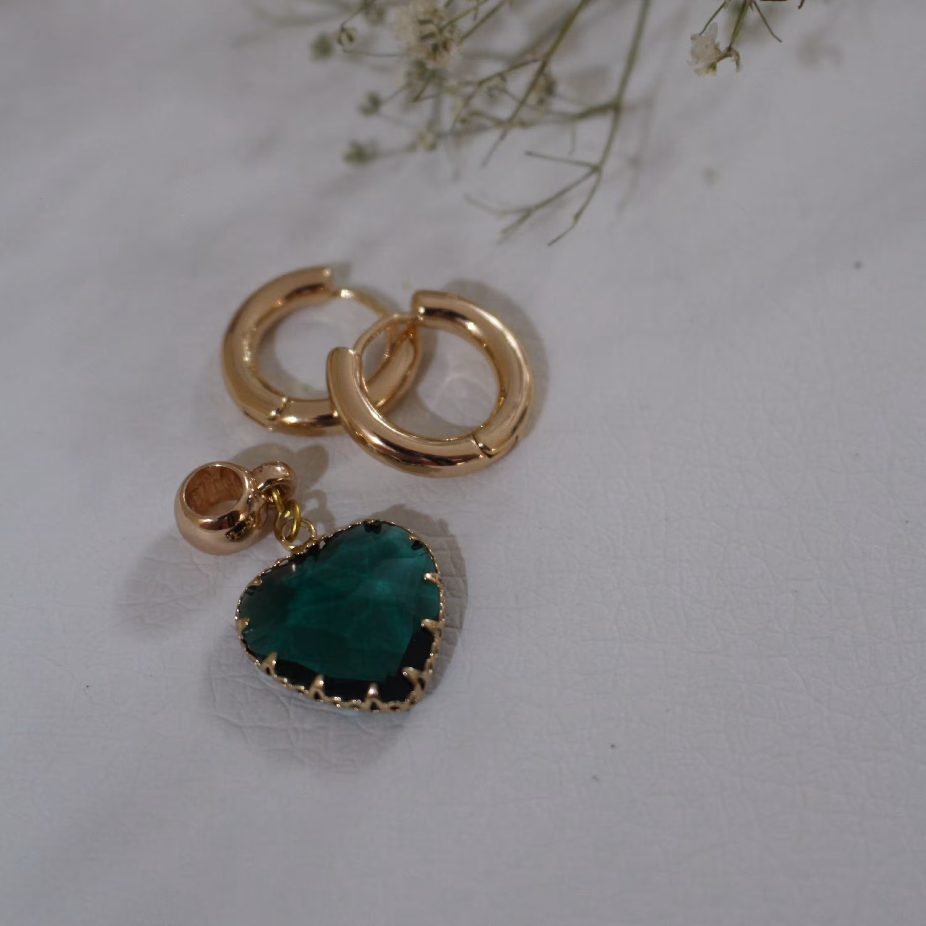 گوشواره های  رنگی مدل قلب  