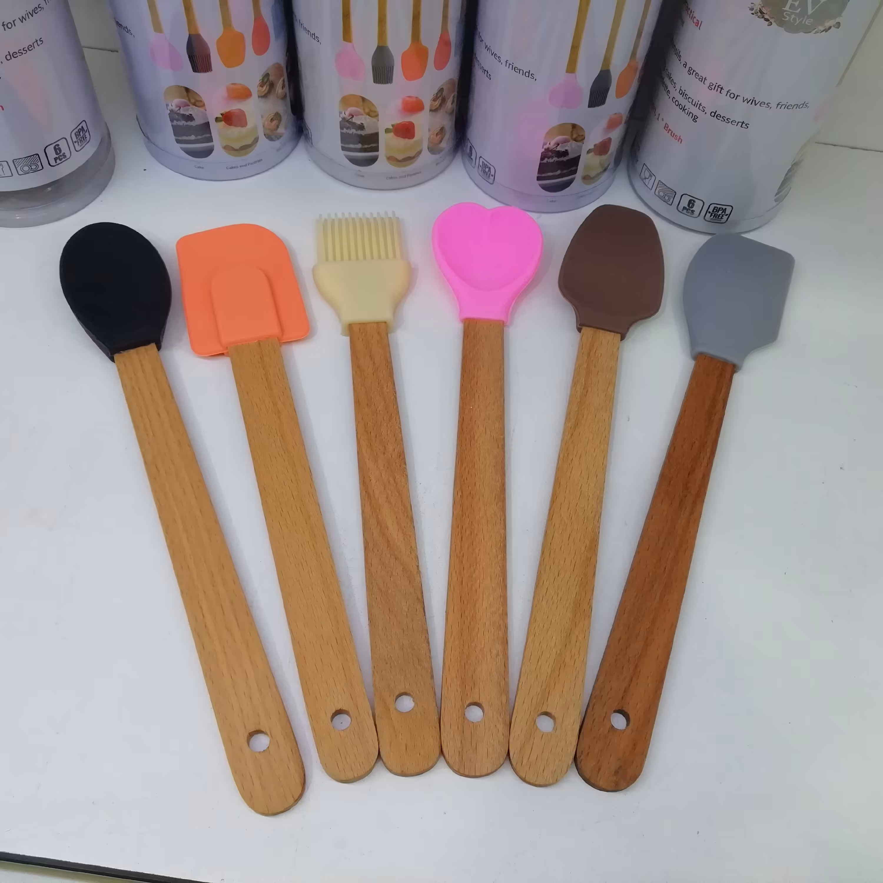 ست 6تایی قلمو و لیسک سیلیکونی دسته چوبی 