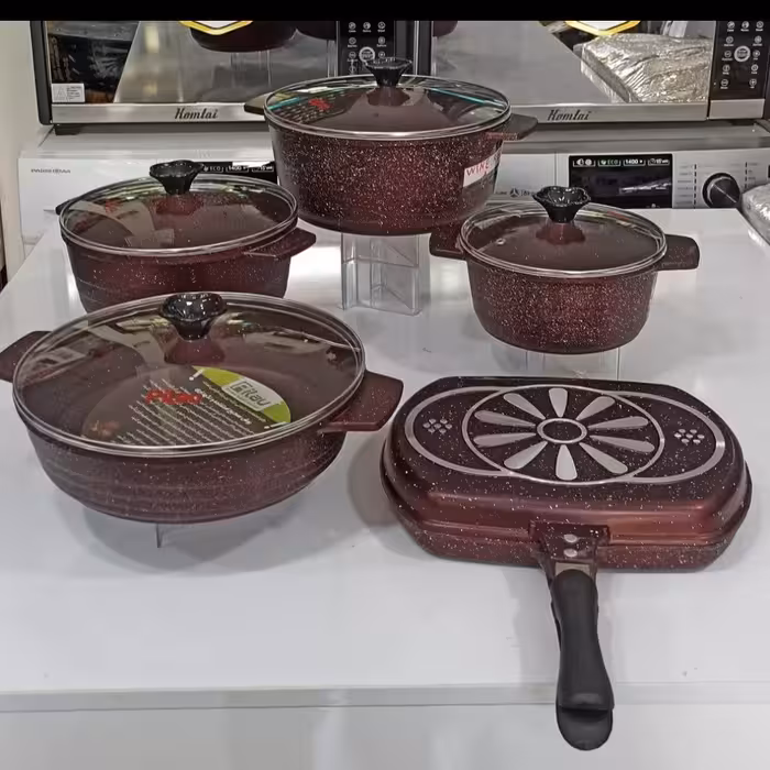 سرویس قابلمه 12پارچه چدن پی

سرویس قابلمه 12پارچه چدن پیلو ترک

