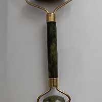 جیدرولر ماساژ ور صورت 