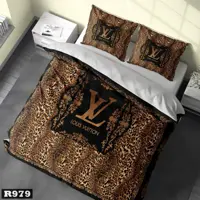 سرویس روتختی یک نفره سه بعدی میکرو تترون،طرح لوییس ویتون(LV) با زمینه کرم قهوه ای پلنگی،مناسب نوجوان و جوان،برای تخت 90
