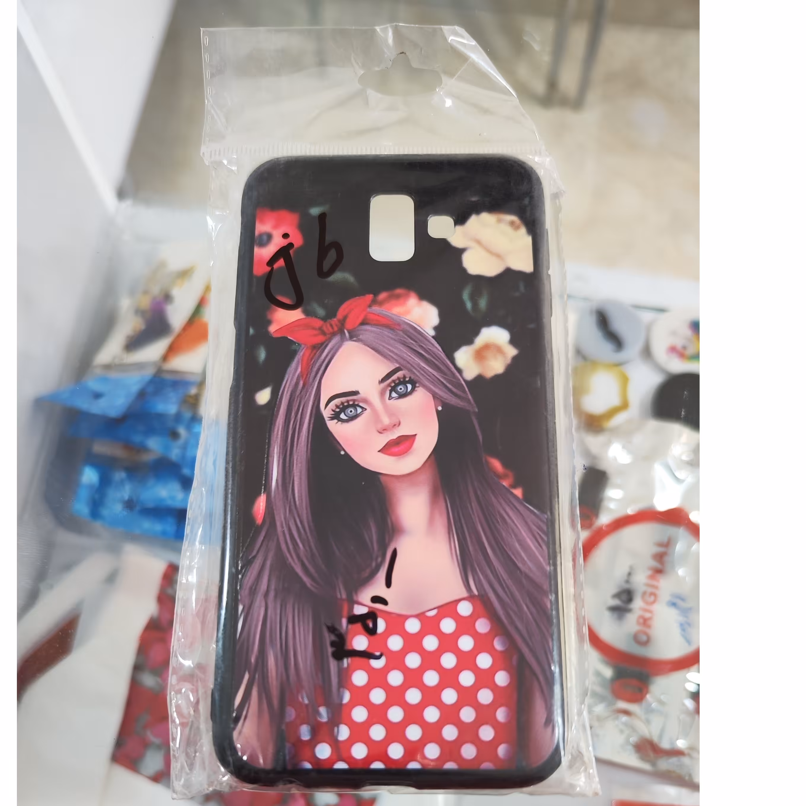 قاب طرح دار سامسونگ J6