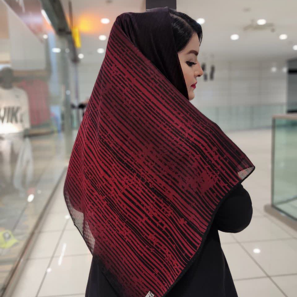 روسری زنانه مجلسی  سبز و قرمز خطی