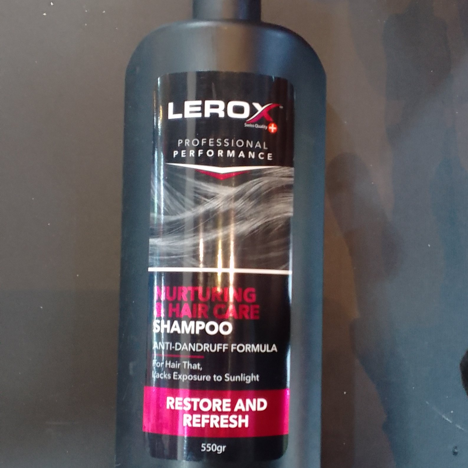 شامپو موی سر ترمیم کننده موهای خشک وآسیب دیده(بانوان)-لروکس-550گرم-تک عددی