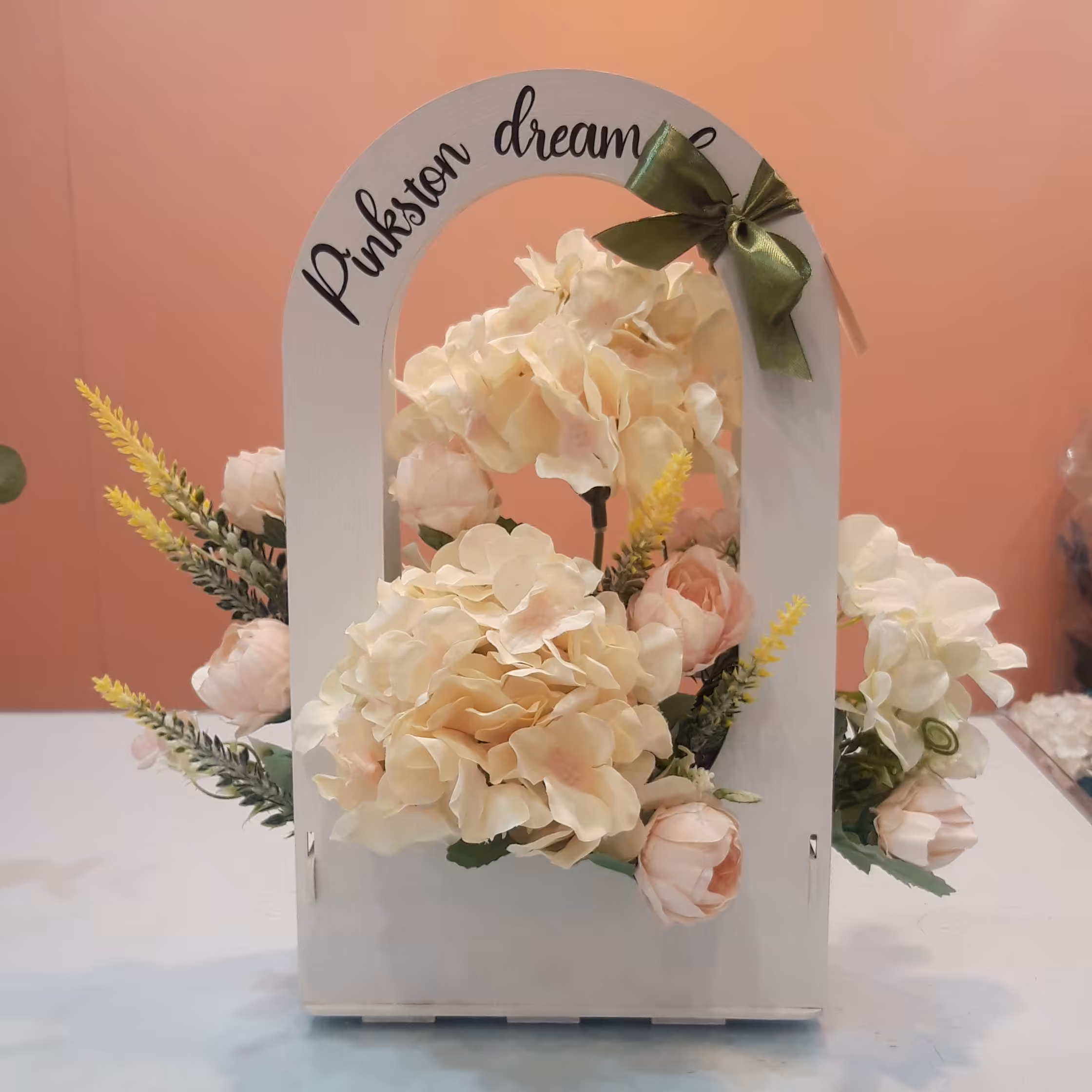 باکس گل مصنوعی پارچه ای و باکس چوبی جدید مناسب هدیه تولد افتتاحیه مغازه روز مادر روز وکیل