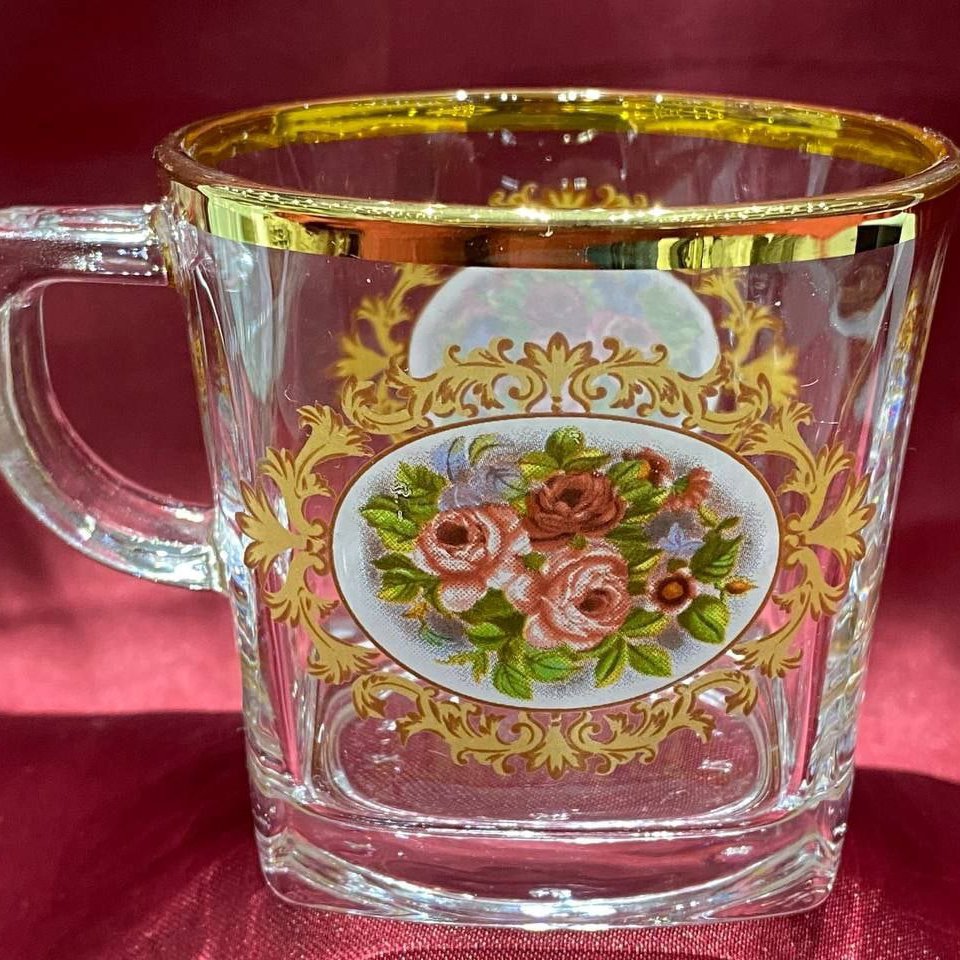 فنجان کار لب طلا گلدار
