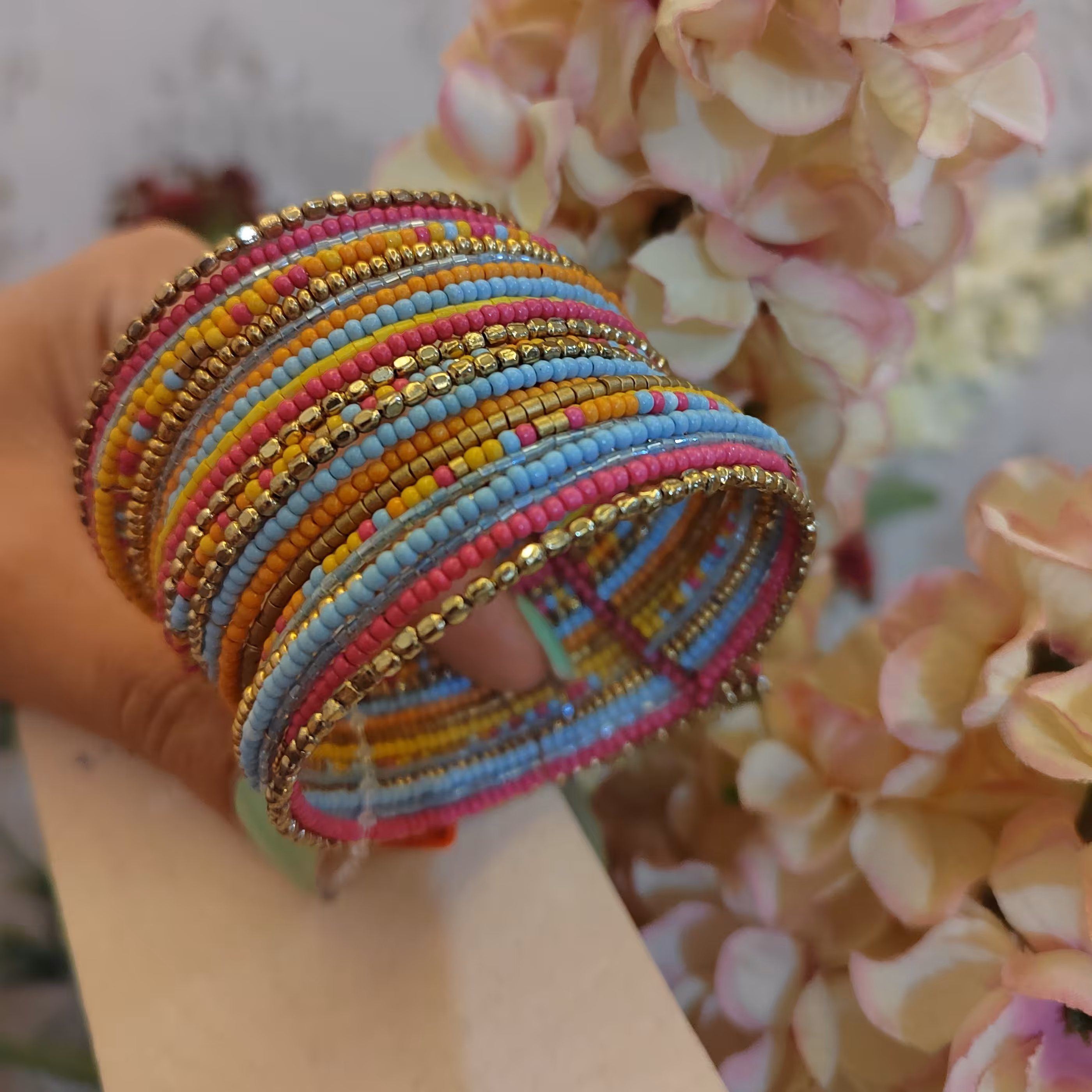 دستبندهندی.. ارسال رایگان 