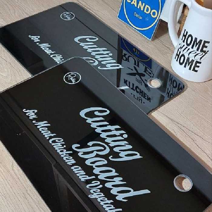 تخته گوشت شیشه ای نشکن مشکی رایکا کندو دکور 