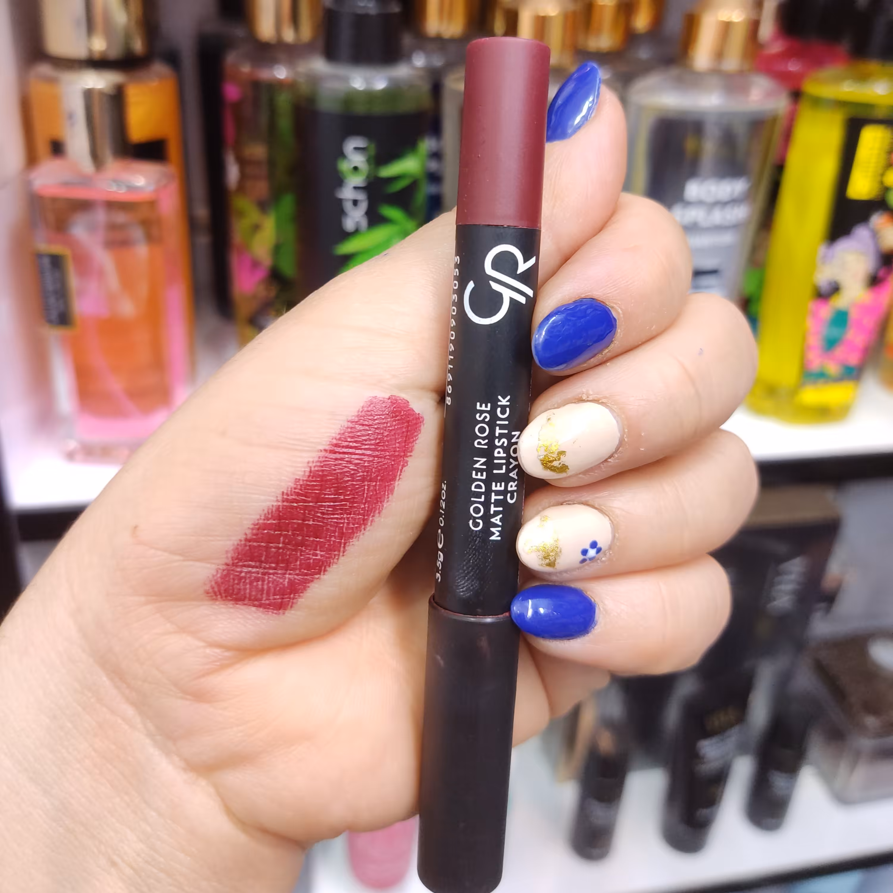 رژ لب مدادی مات کرایون گلدن رز شماره 05