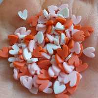 فیمو قلب سفید صورتی