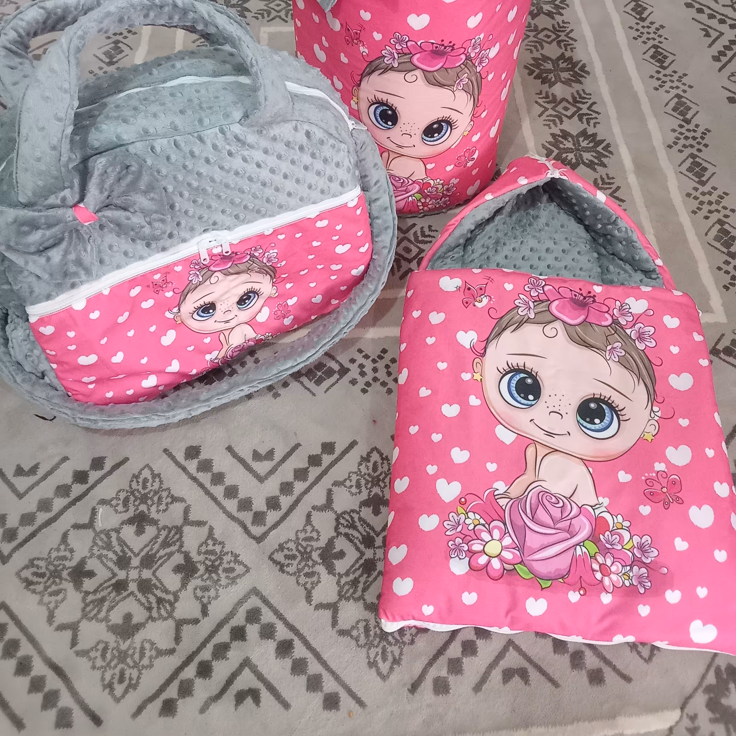 ست ساک و قنداق بهمراه باکس