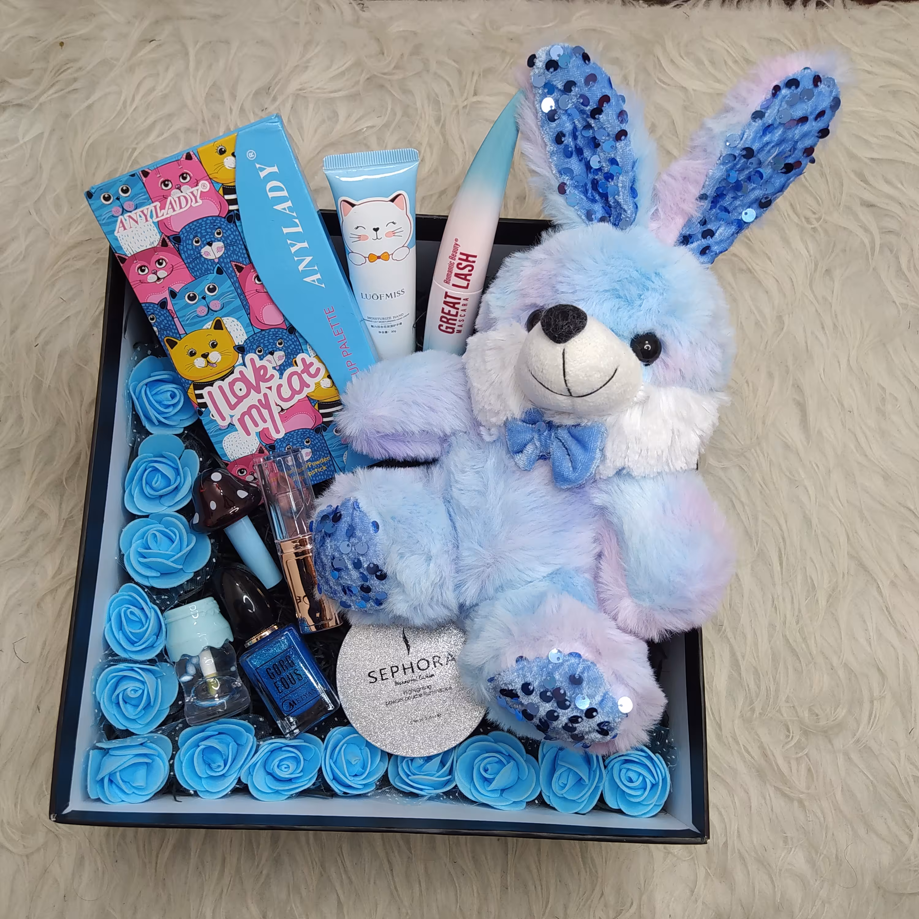 هدیه دخترونه آبی