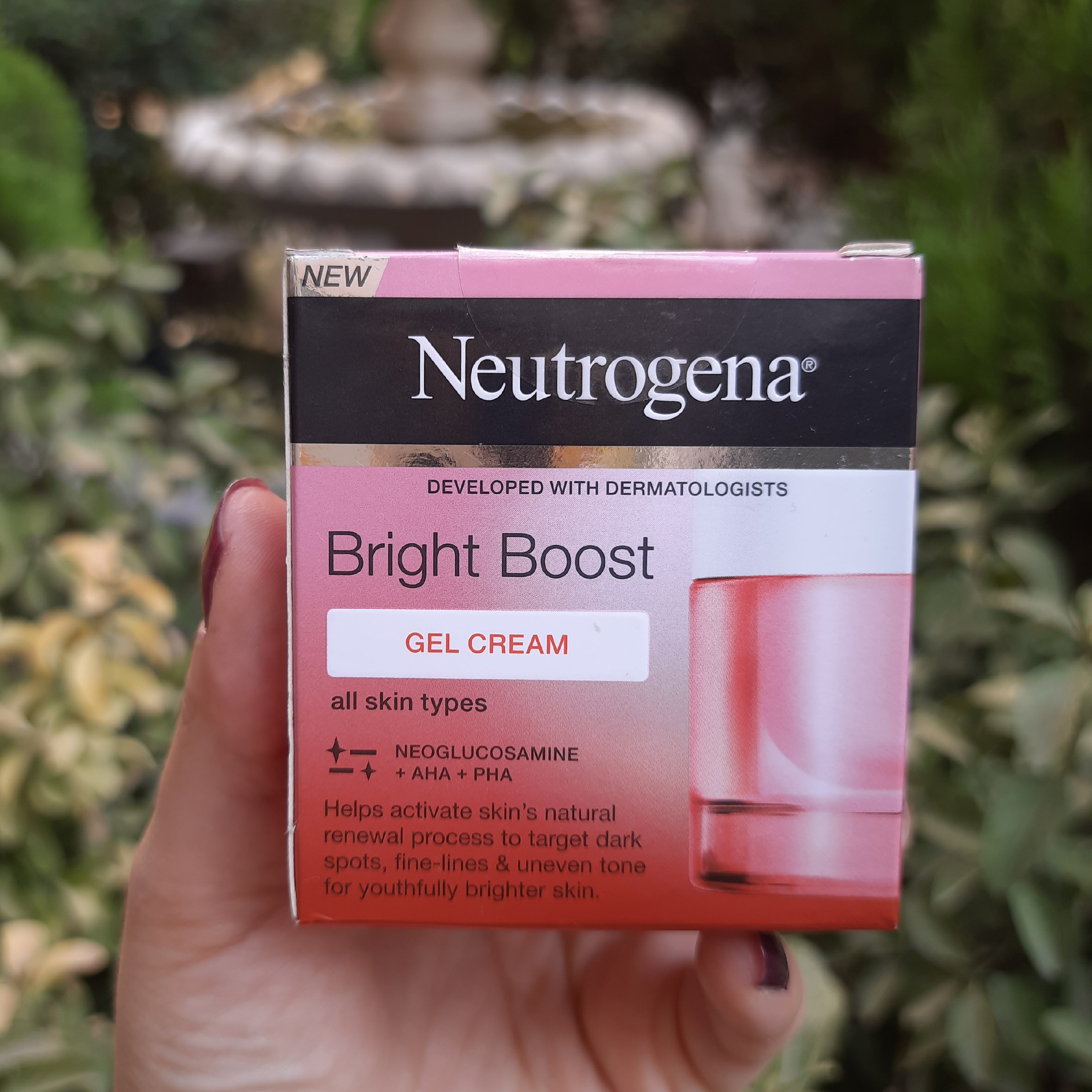 ژل کرم روشن کننده برایت بوست نوتروژینا