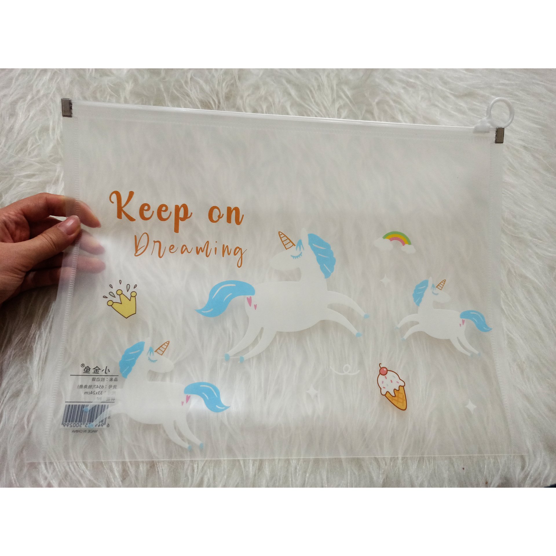 پوشه و کاور یونیکورن.  سایز آ چهار.a4 ابعاد33در24 سانت. جنس پلاستیک با کیفیت. طرح 3