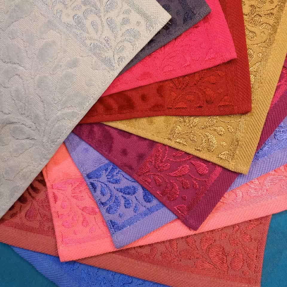 حوله مسافرتی دست و صورت