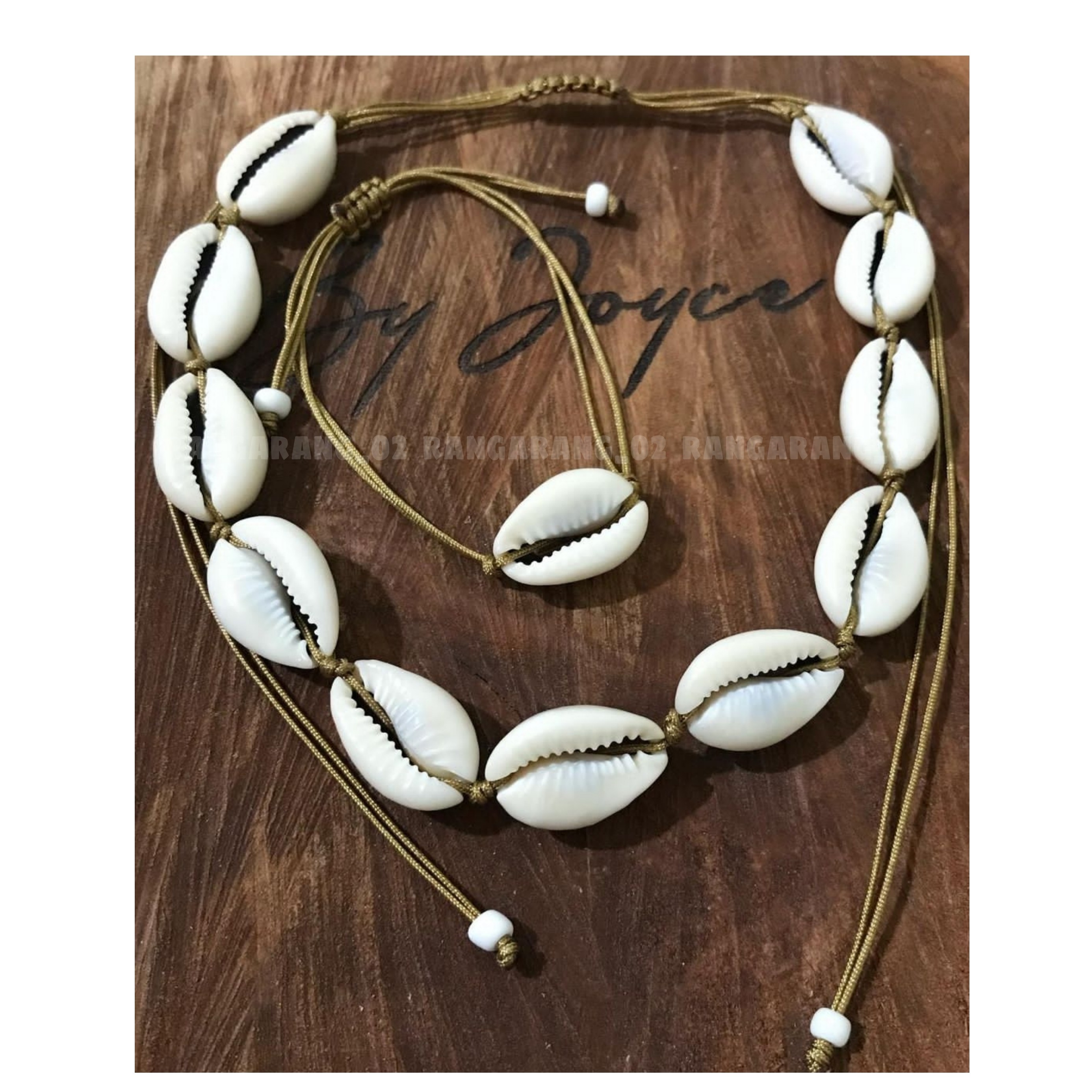 گردنبند و دستبند ست صدف طبیعی