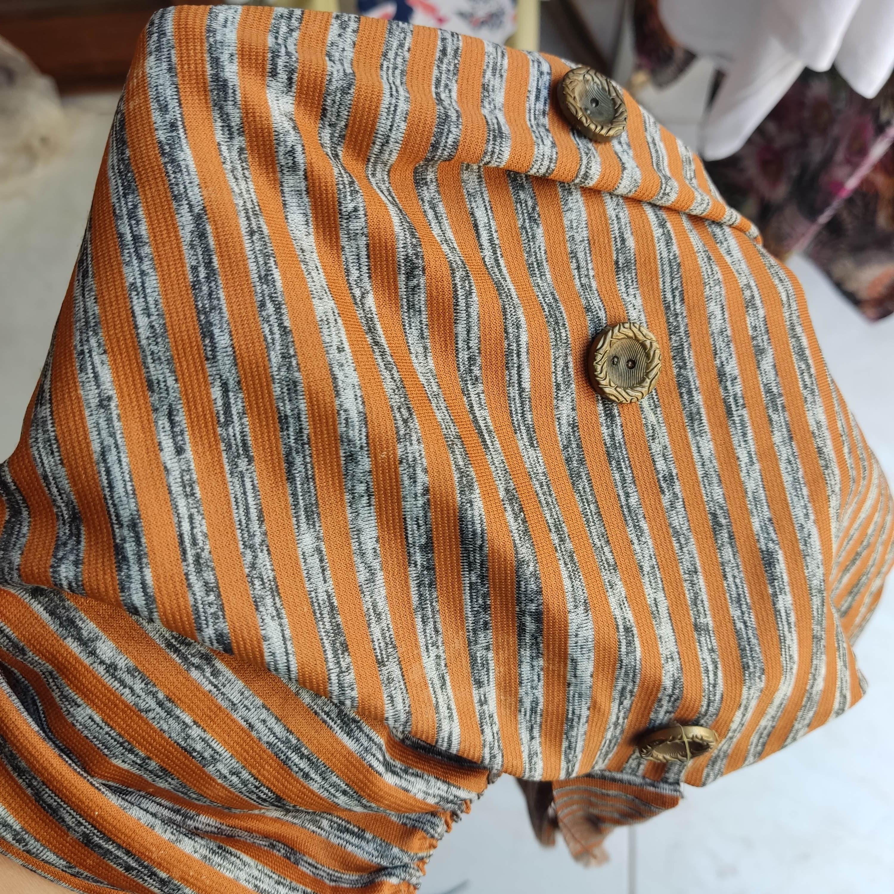 تاپ نیم تنه
