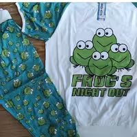 ست تیشرت و شلوارک 