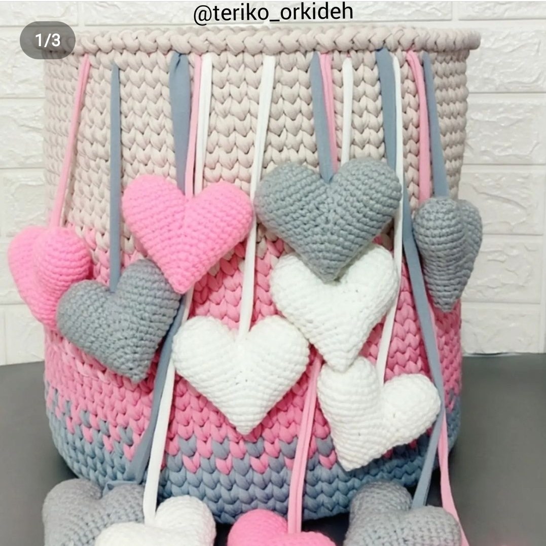 سبد اسباب بازی و لباس