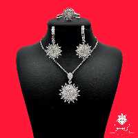 نیمست نقره خورشیدی با زنجیر دیپلمات 45 سانتی با عیار 925 و آبکاری طلاسفید