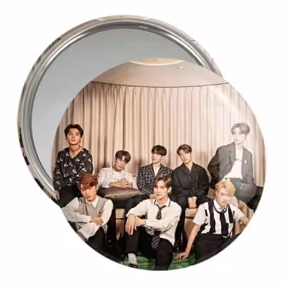 آینه جیبی خندالو مدل گروه ایتیز ATEEZ کد 12305