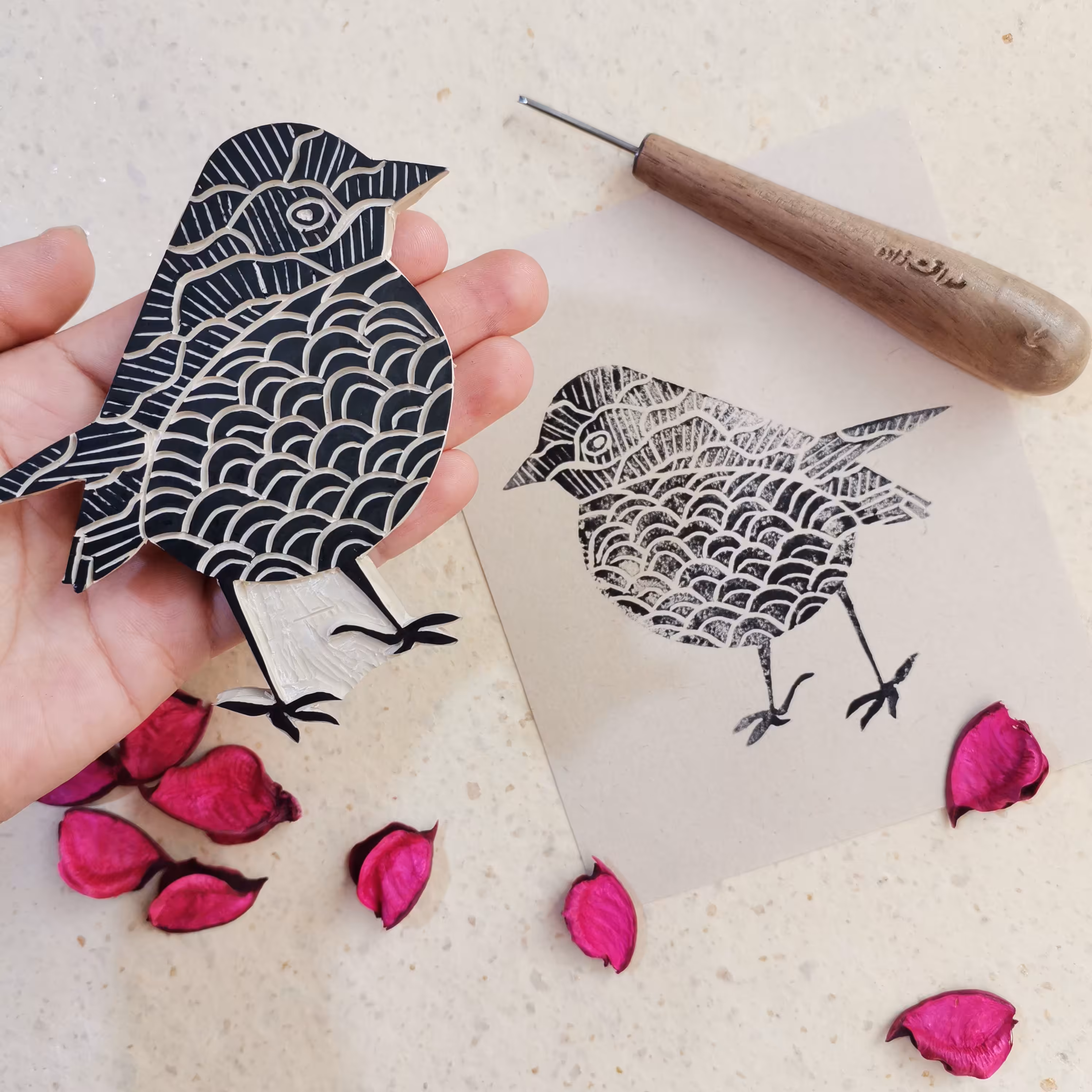 مهر دستساز لینولئوم  طرح گنجشک