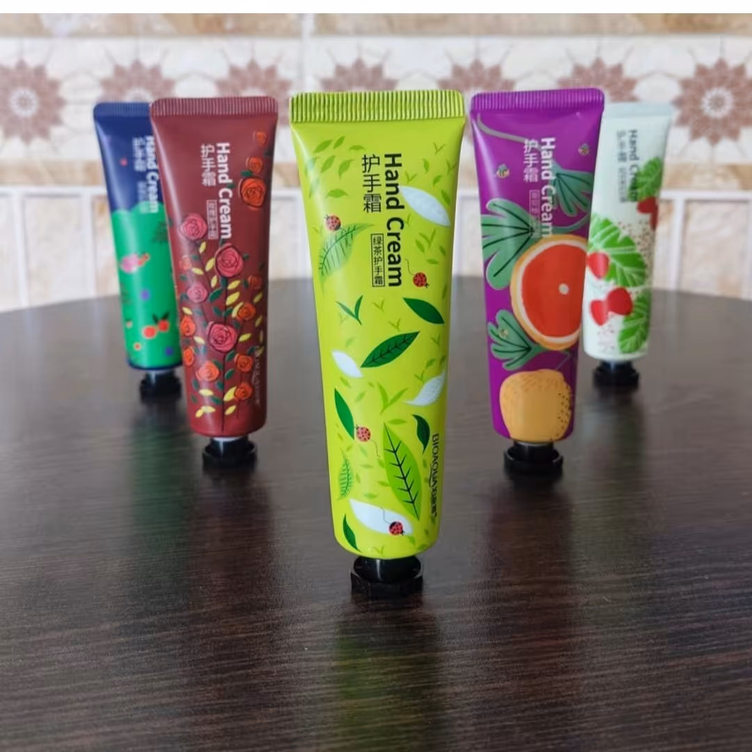 کرم آبرسان و مرطوب کننده دست جیبی بیوآکوا