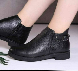 نیم بوت اسپرت