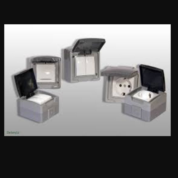 پریز روکار دلند بارانی مغزی سرامیکی سیلور 