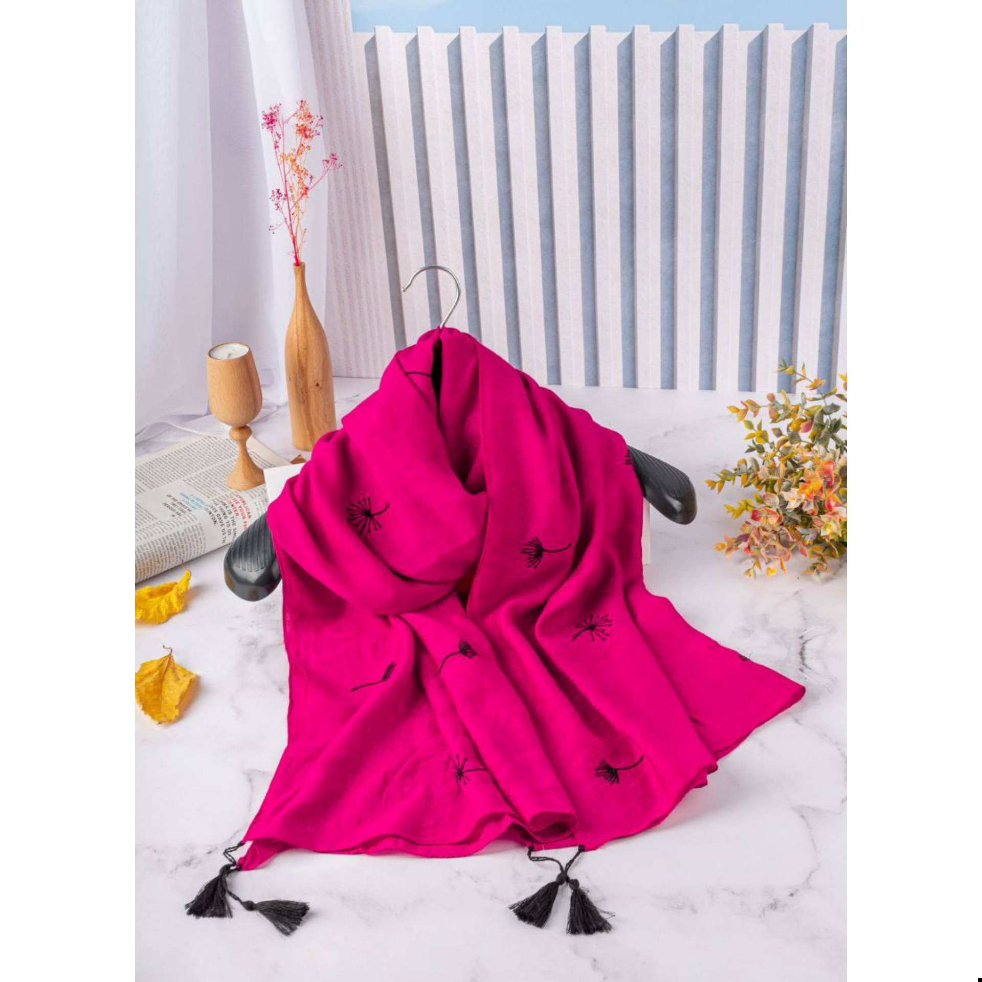 شال  گلدوزی قاصدک