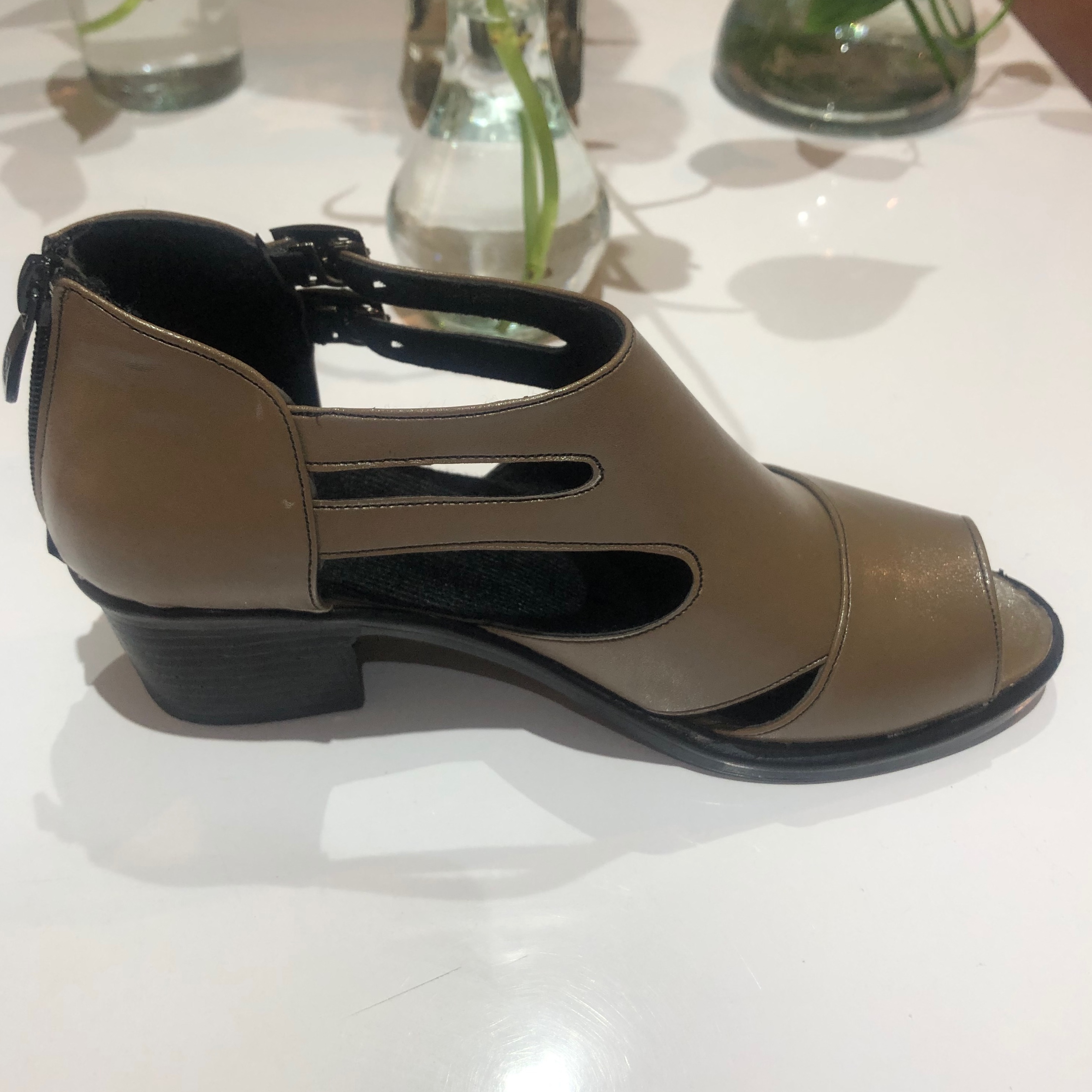 کفش تابستانه