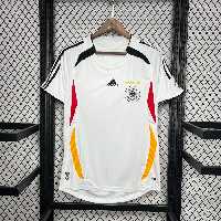 لباس کلاسیک آلمان 2006 کیت اول