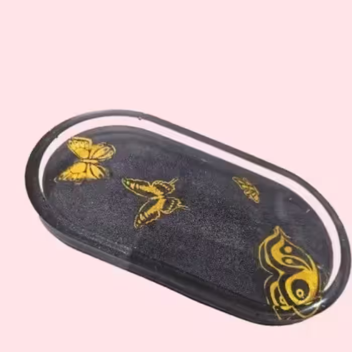کفی پروانه طلایی مشکی دستساز رزینی