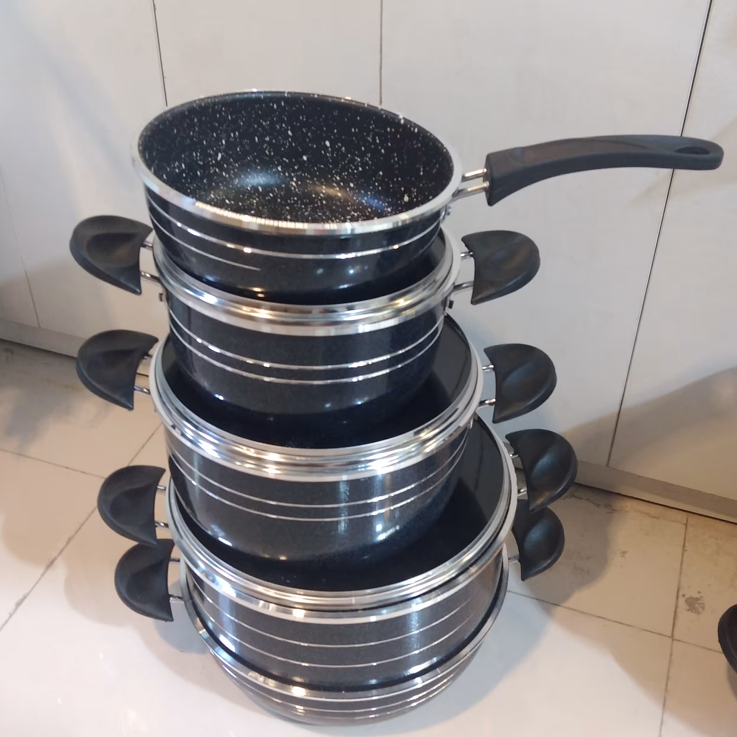 سرویس قابلمه 8 پارچه گرانیتی اوج