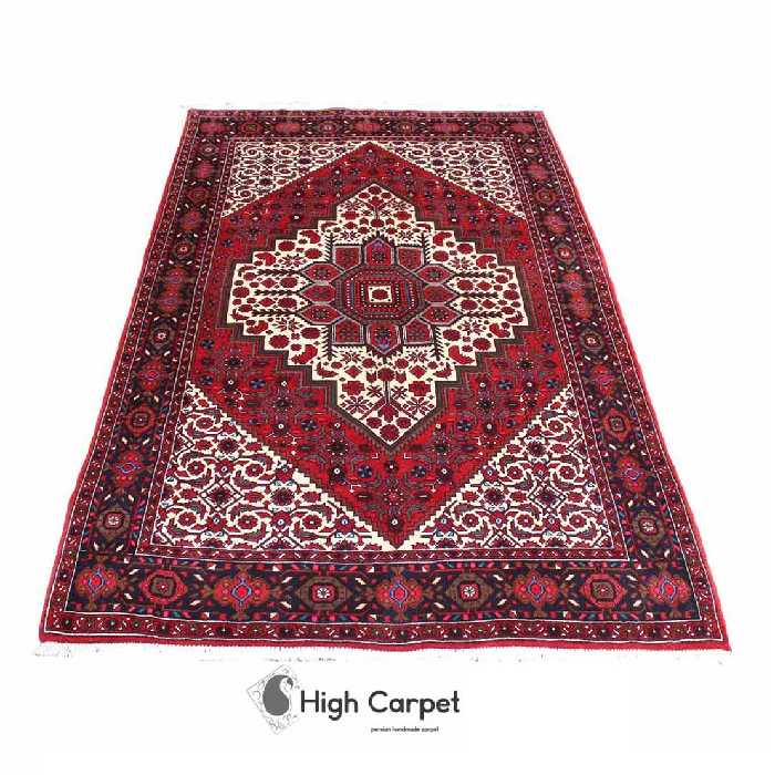 فرش دستبافت عشایری زنجان 3 متری زمینه قرمز لاکی نقشه ماهی  کد 0629