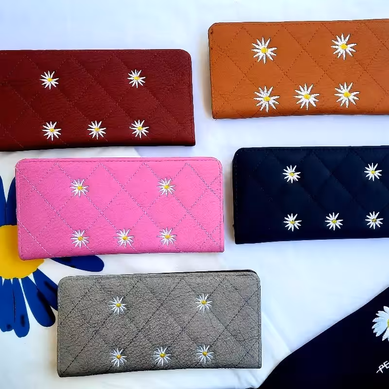 کیف پول بابونه