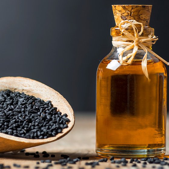 روغن سیاهدانه ( سنتی ) نیم لیتری