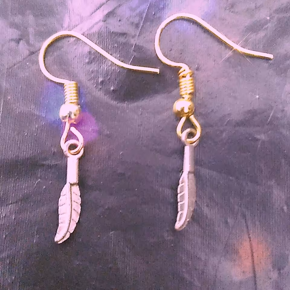 گوشواره طرح پر