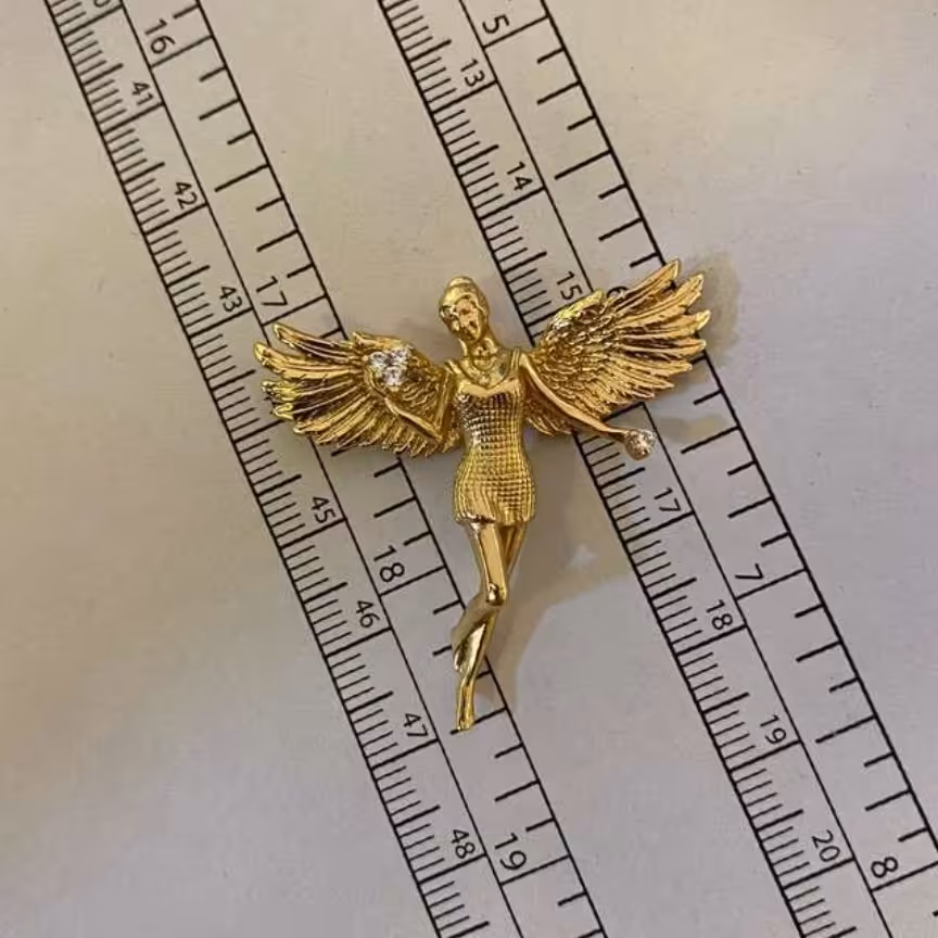 گردنبند زنانه مدل فرشته رقصان برند ژوپینگ 