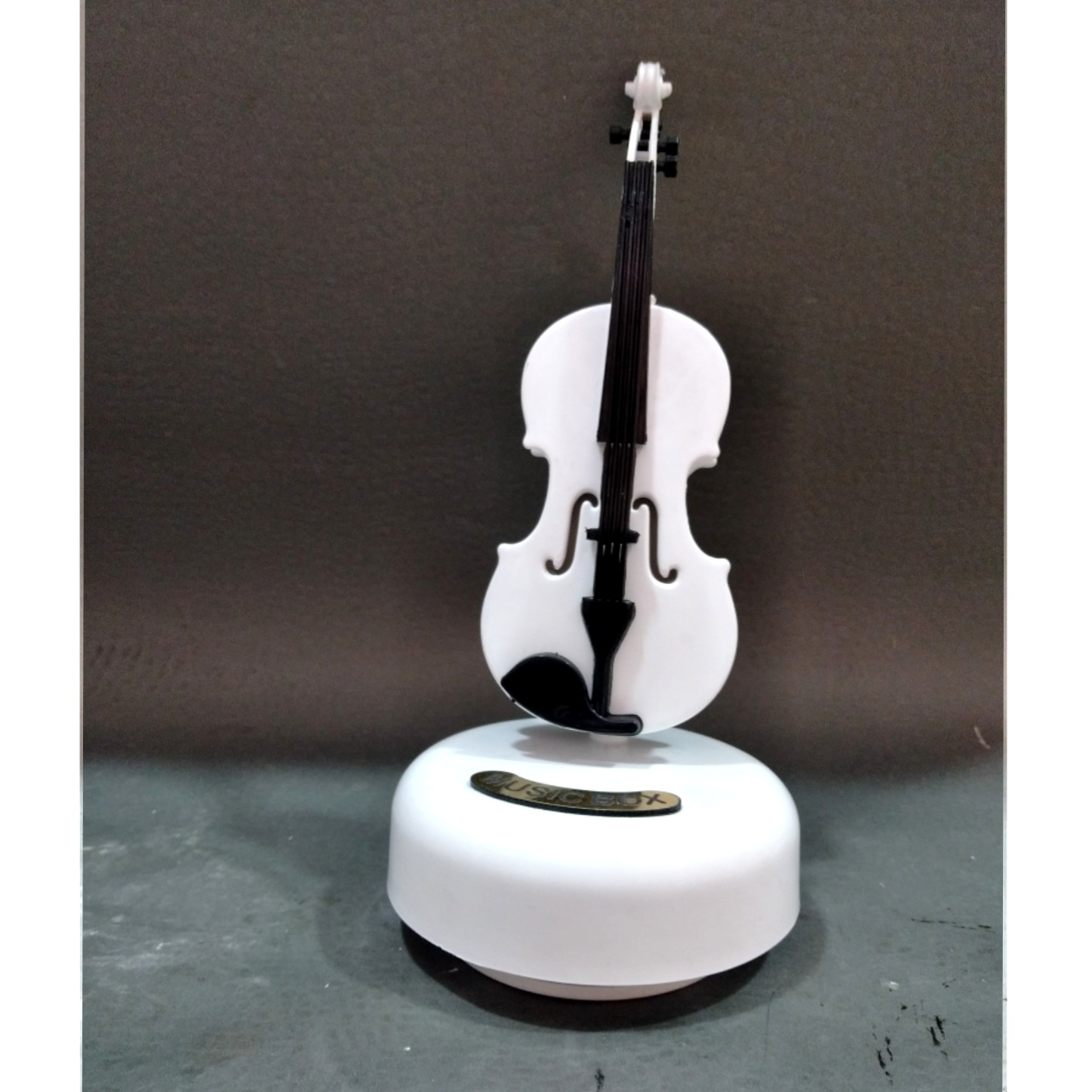 جعبه موزیکال طرح ویالون سفید