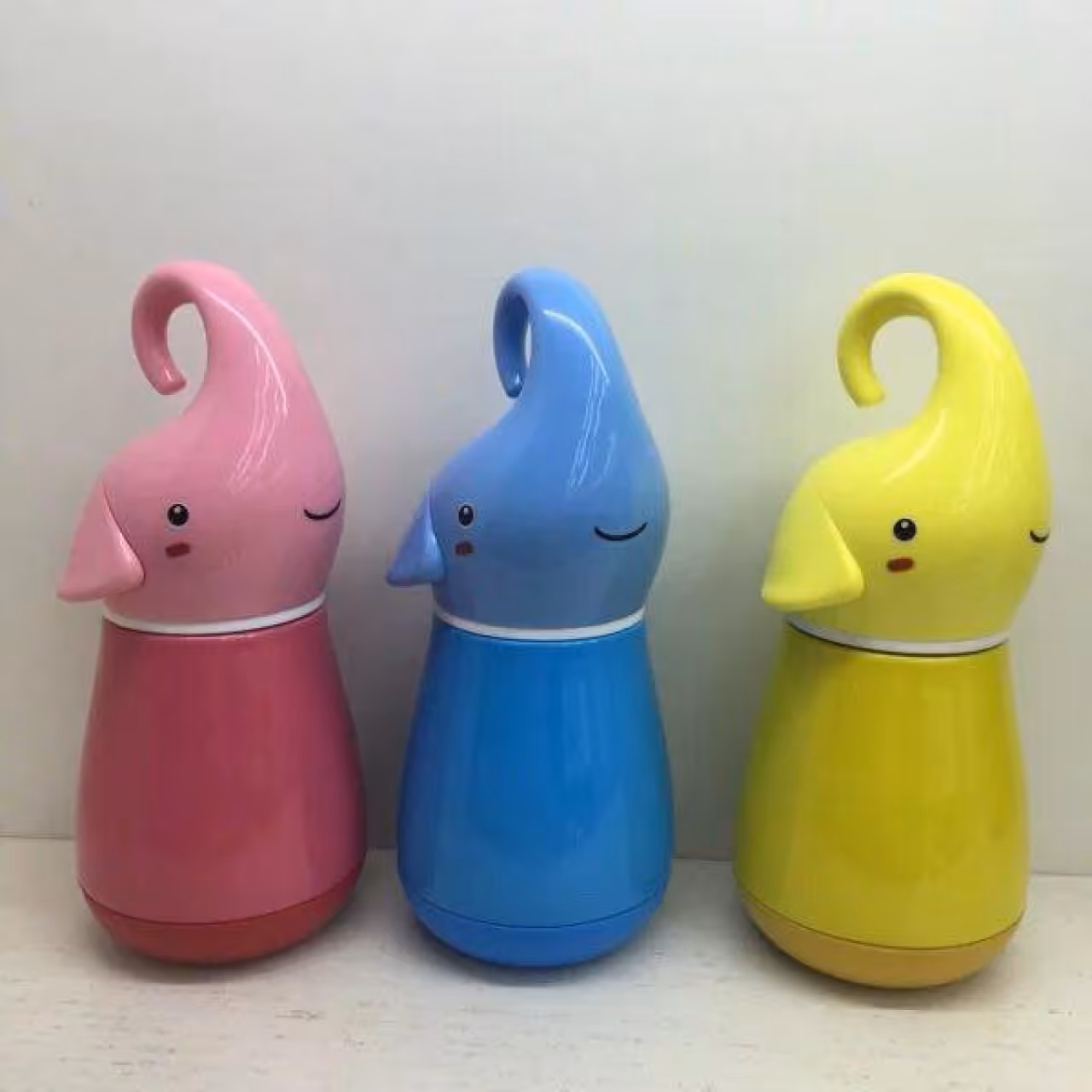 فلاسک طرح فیل رنگ زرد