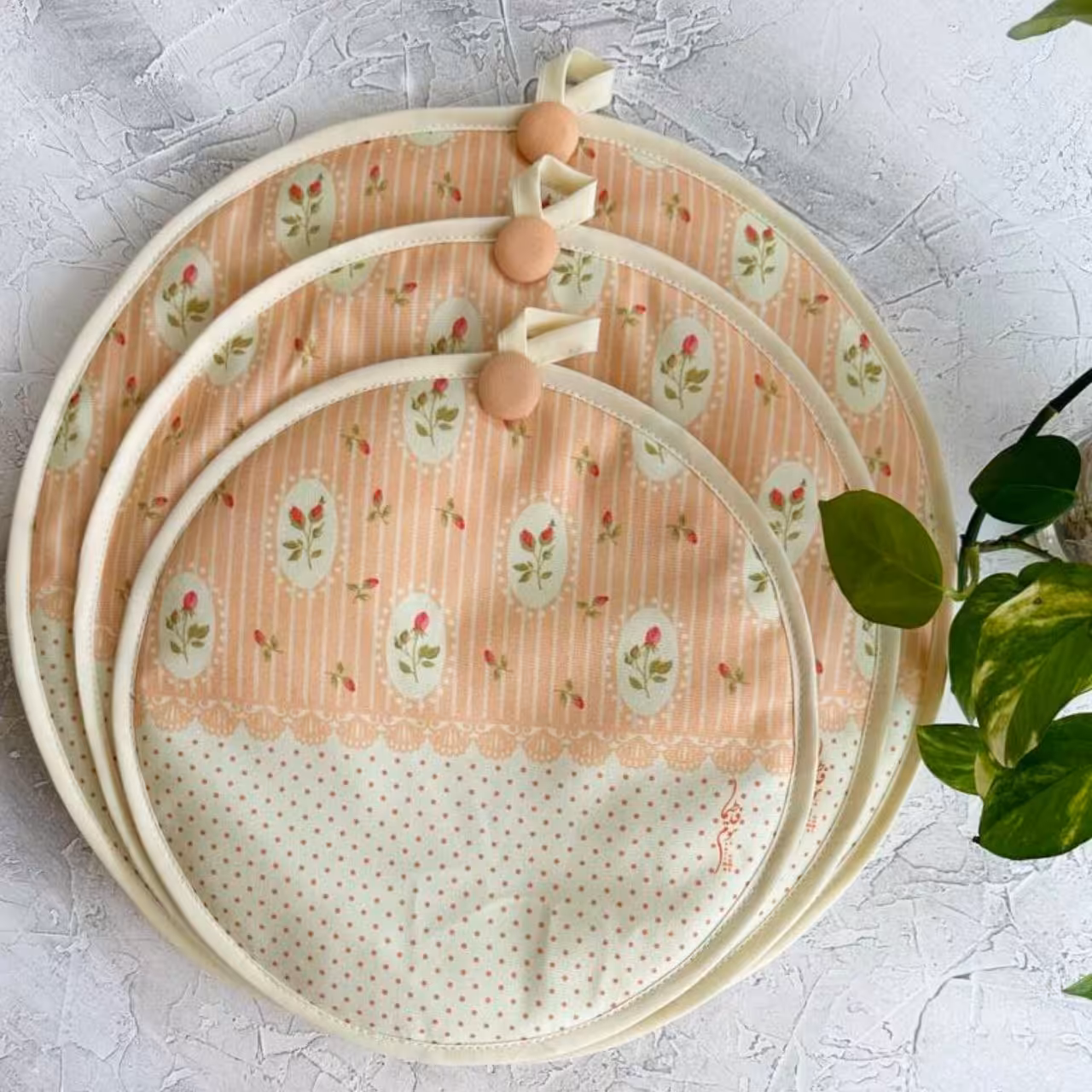 دمکنی مخمل نسوز پشت هلال مدل سیتا طرح 41